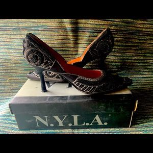 NYLA Miya black jeweled pumps size 8.5